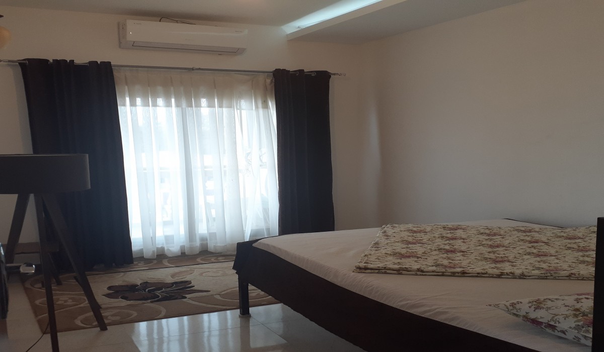 اتاق خواب متل پیام رو به دریا بابلسر
