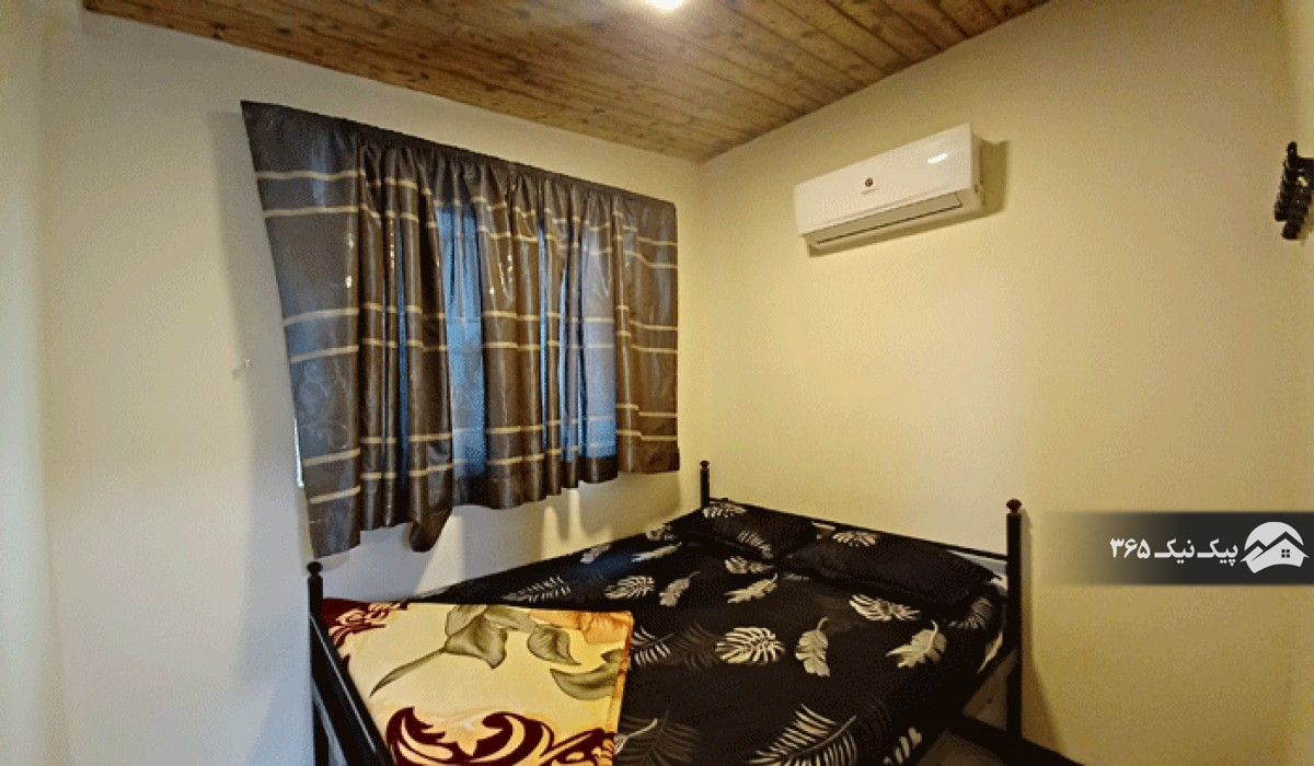 اتاق خواب یک خوابه رو به دریا پاپلی بابلسر