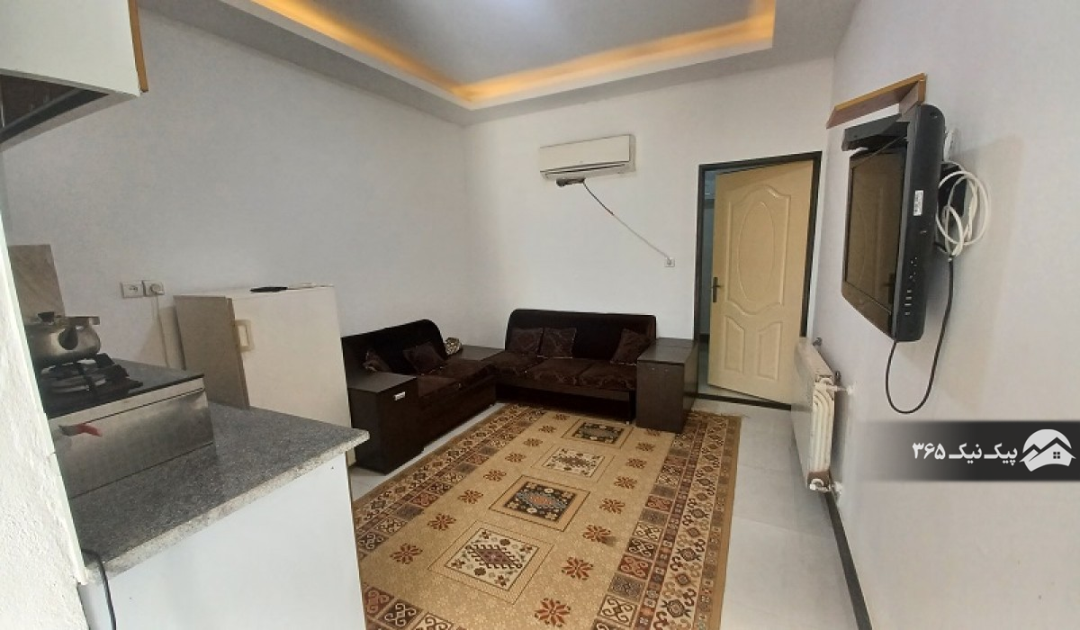 نشیمن یک خوابه آزادی بابلسر